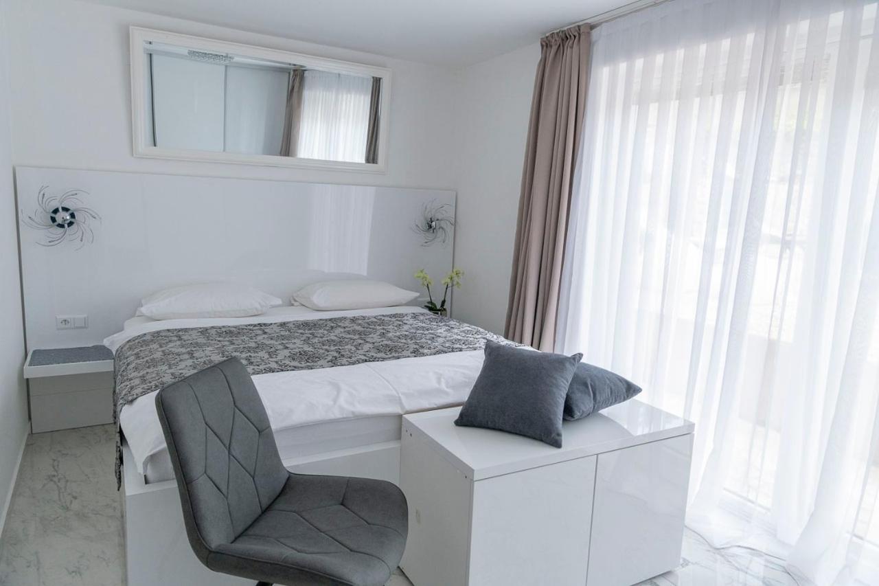 Villa Palma Krk Guest house 4*